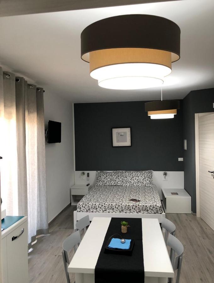 B&B Luxury Apartments Pulsano Zewnętrze zdjęcie